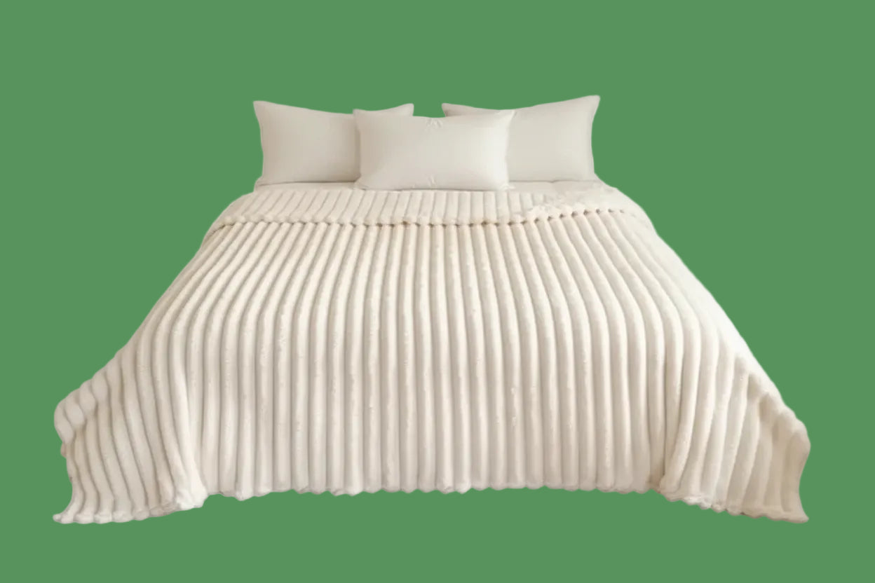 1Pc Throw Blanket for Bed - 250GSM Soft & Warm Fluffy Blanket, Decorative Striped Blankets for Winter Nap / Sleep